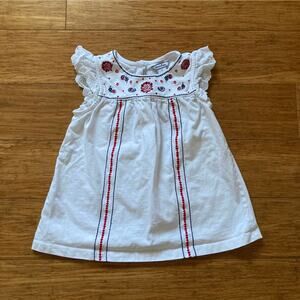 Heartstrings White Embroidered Pullover Top, Size 5